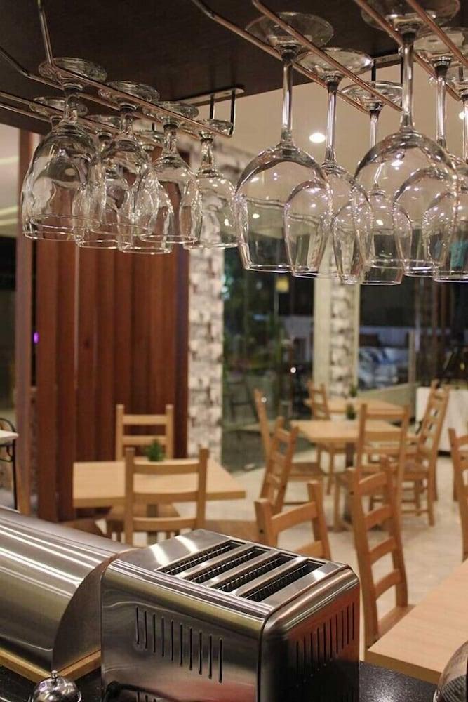 Fontana Hotel Jakarta Buitenkant foto